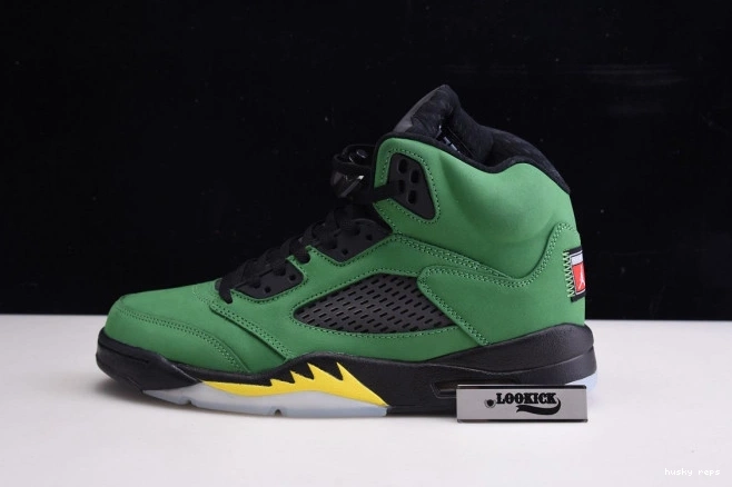 Cheap Husky Jordan SE CK6631-307 Oregon Air Ducks 5 0705